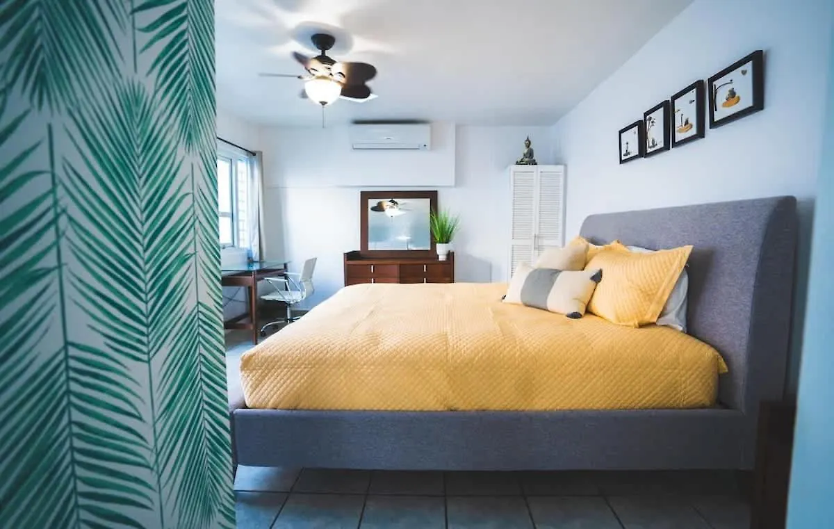Romantic Dorado Beach Studio kontakter